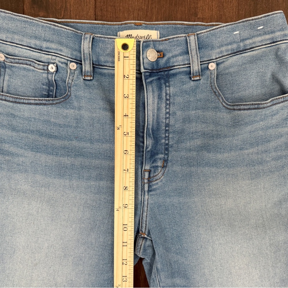 Madewell Mid-Rise Kick Out Jeans Size 30 Light Wash Raw Hem Ankle - Picture 9 of 15